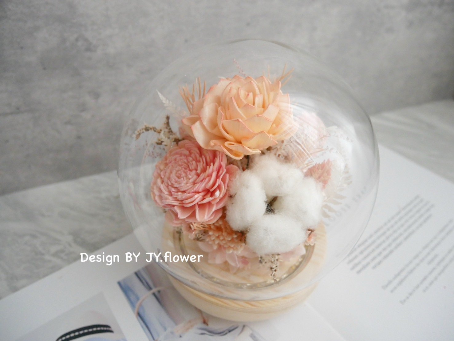 乾燥花水晶球玻璃罩夜燈【你的溫柔】