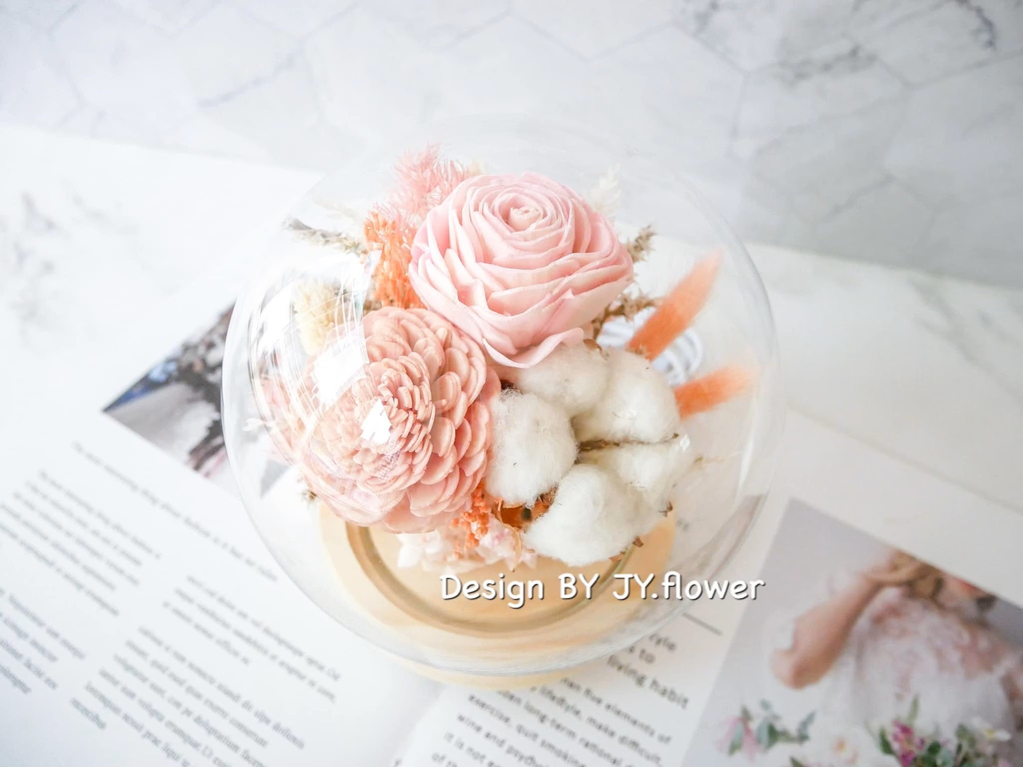 乾燥花水晶球玻璃罩夜燈【柔美氣息】