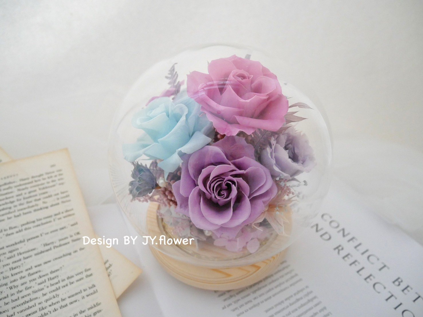 高訂款永生玫瑰水晶球玻璃罩夜燈【煙紫天藍】