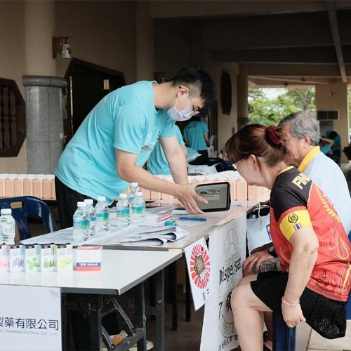 正光攜手中國醫藥大學中醫服務隊於馬來西亞義診