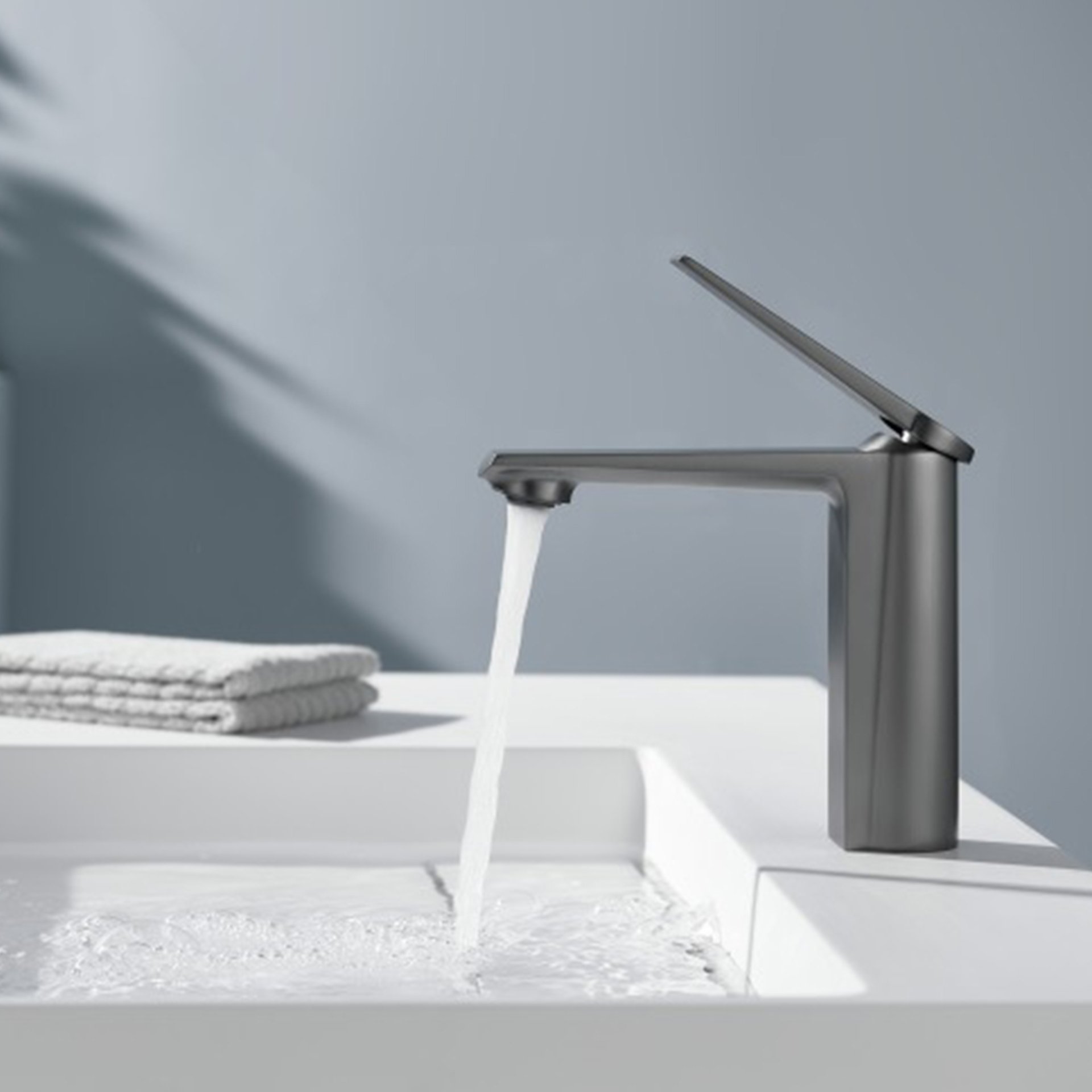 DE系列 - 極簡風面盆龍頭 - YG-100256