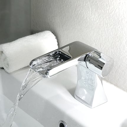 義大利 KUDIA -瀑布出水面盆龍頭 - KD-5701