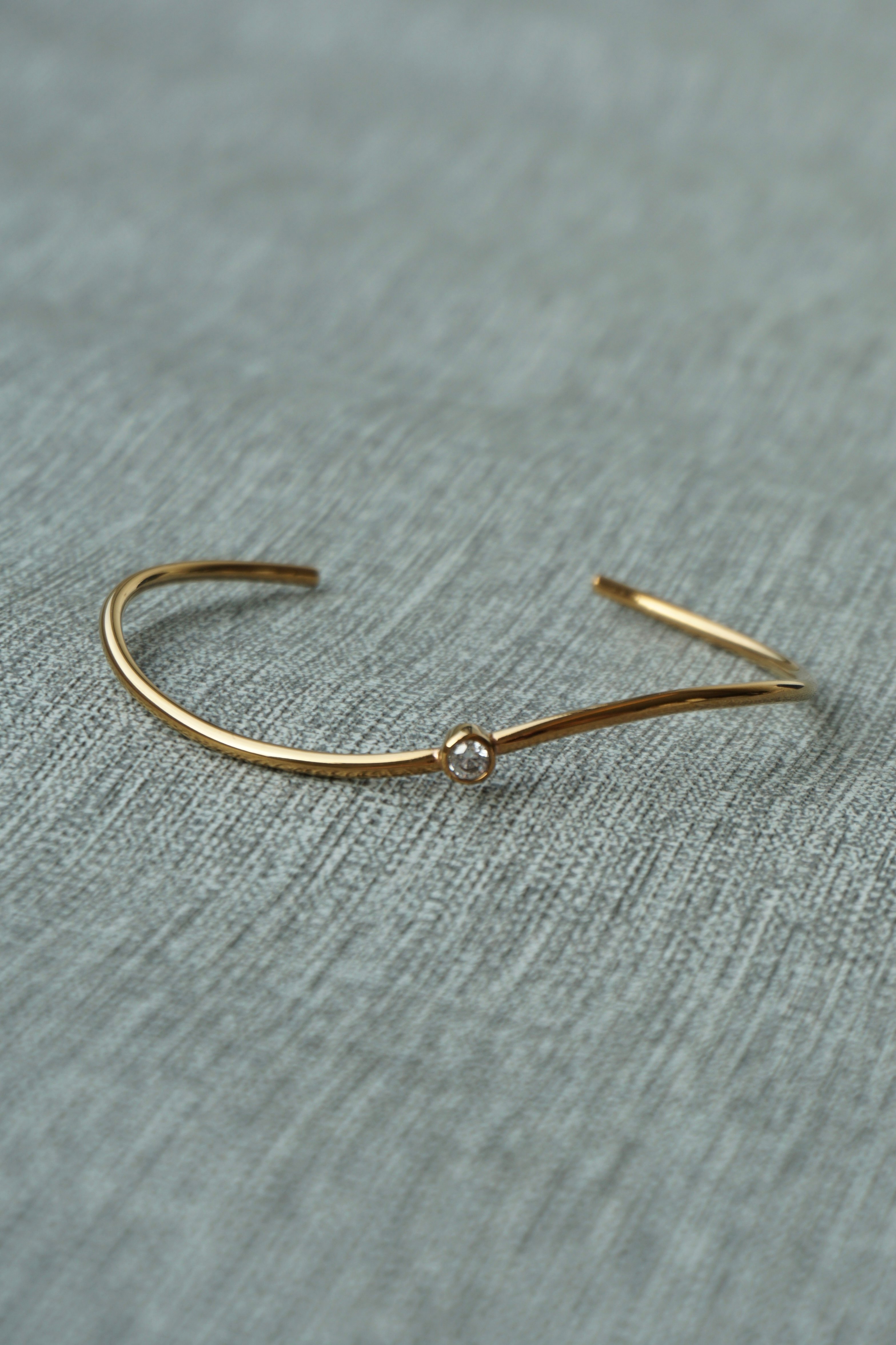 316L Minimalist CZ Cuff Bangle 單鑽流線手環