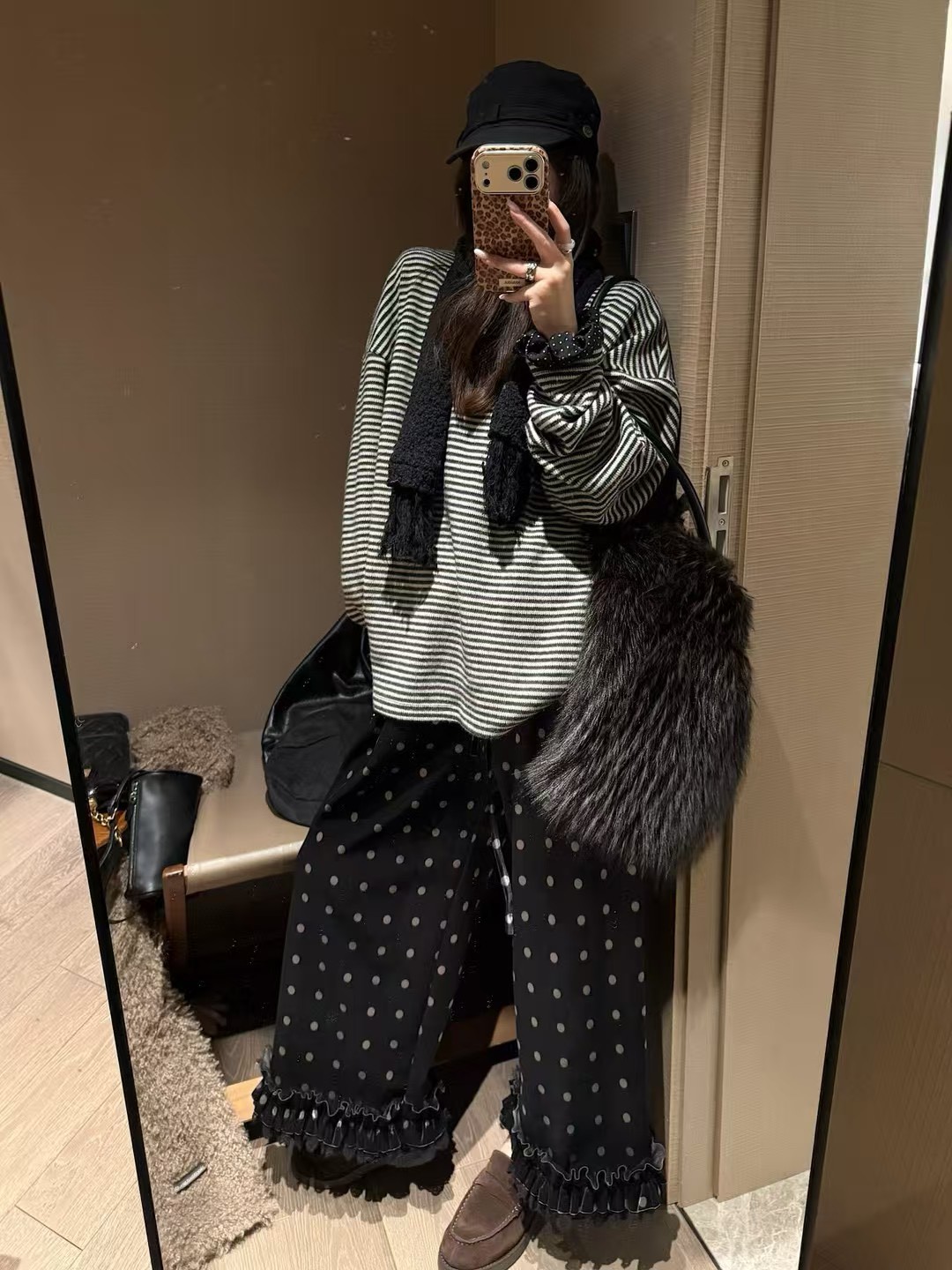 鬆緊腰加絨花邊波點九分褲