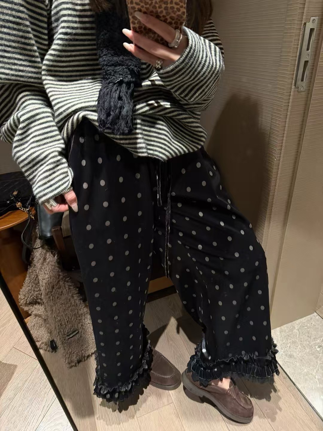 鬆緊腰加絨花邊波點九分褲