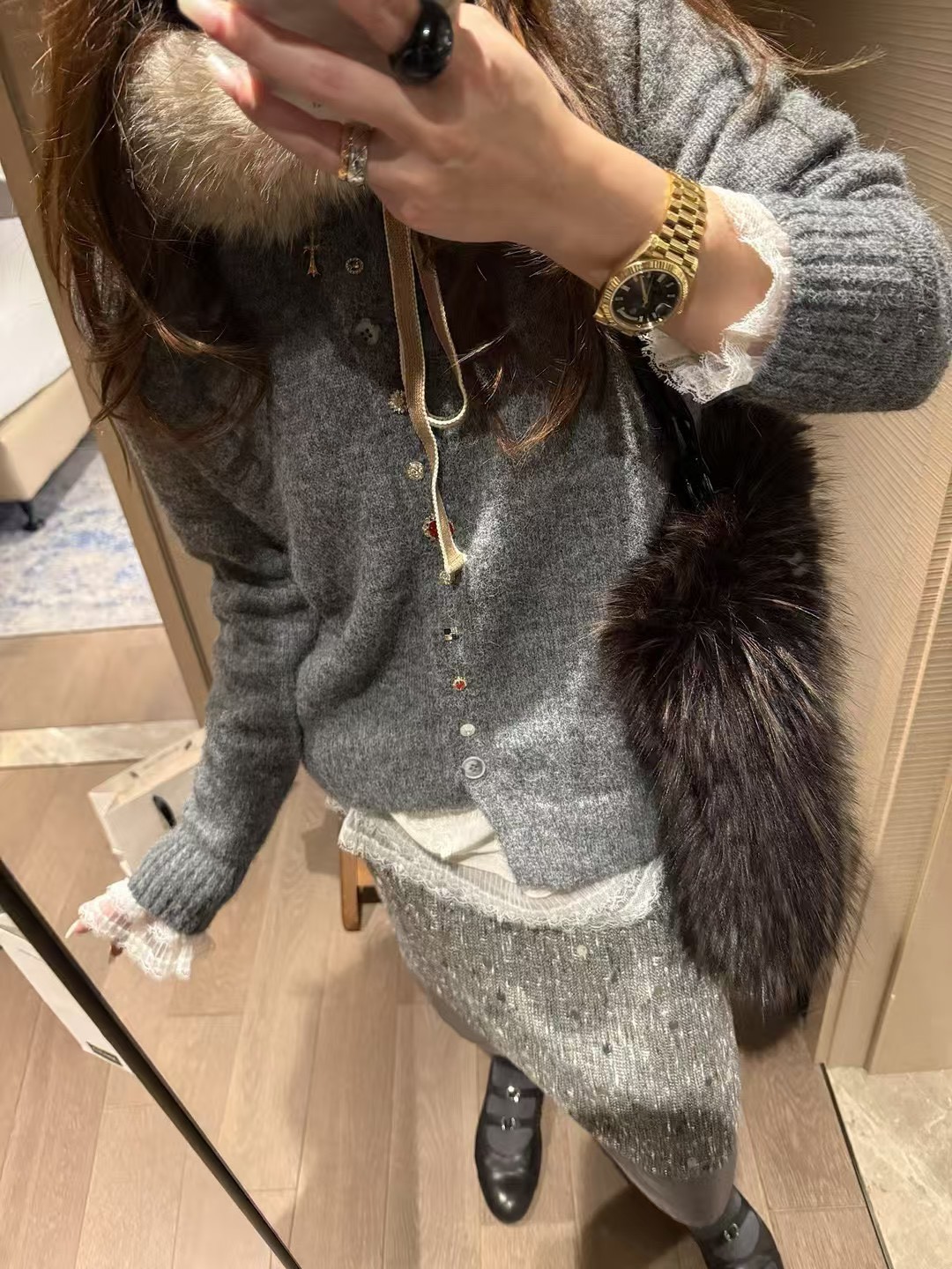 針織毛衣鑽扣不規則開衫