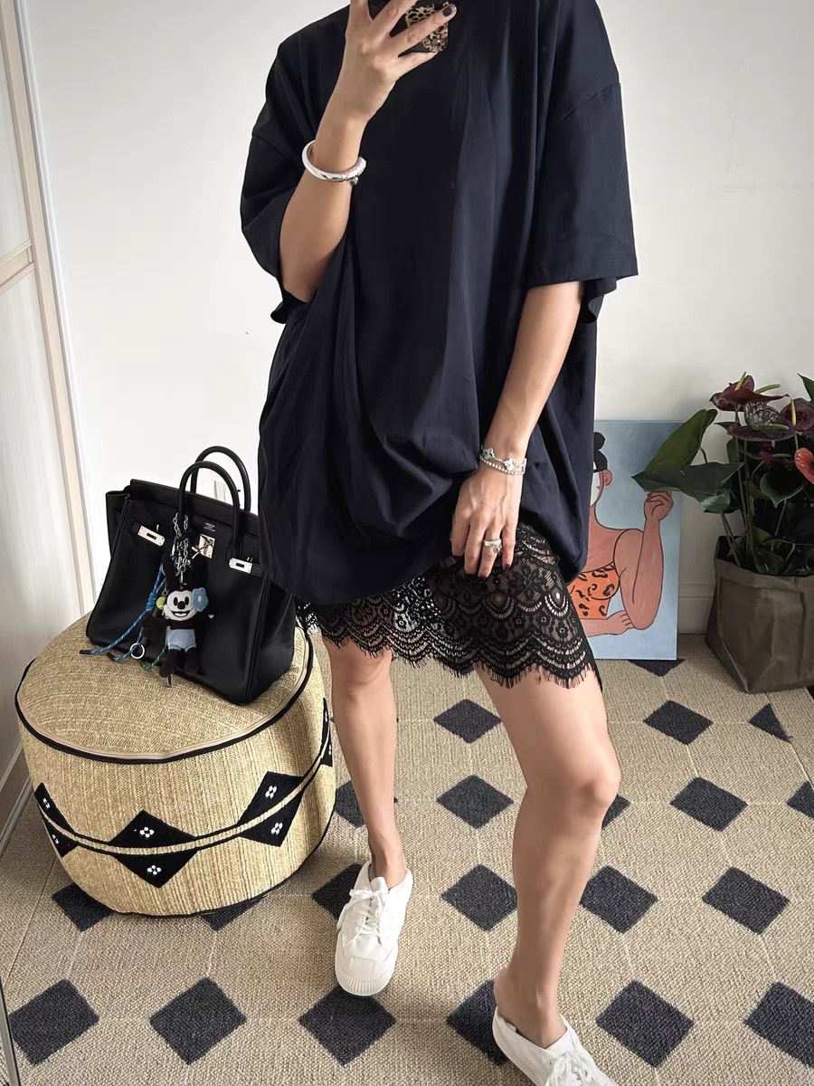 輪廓基本T恤款藏藍色圓領oversize 上衣