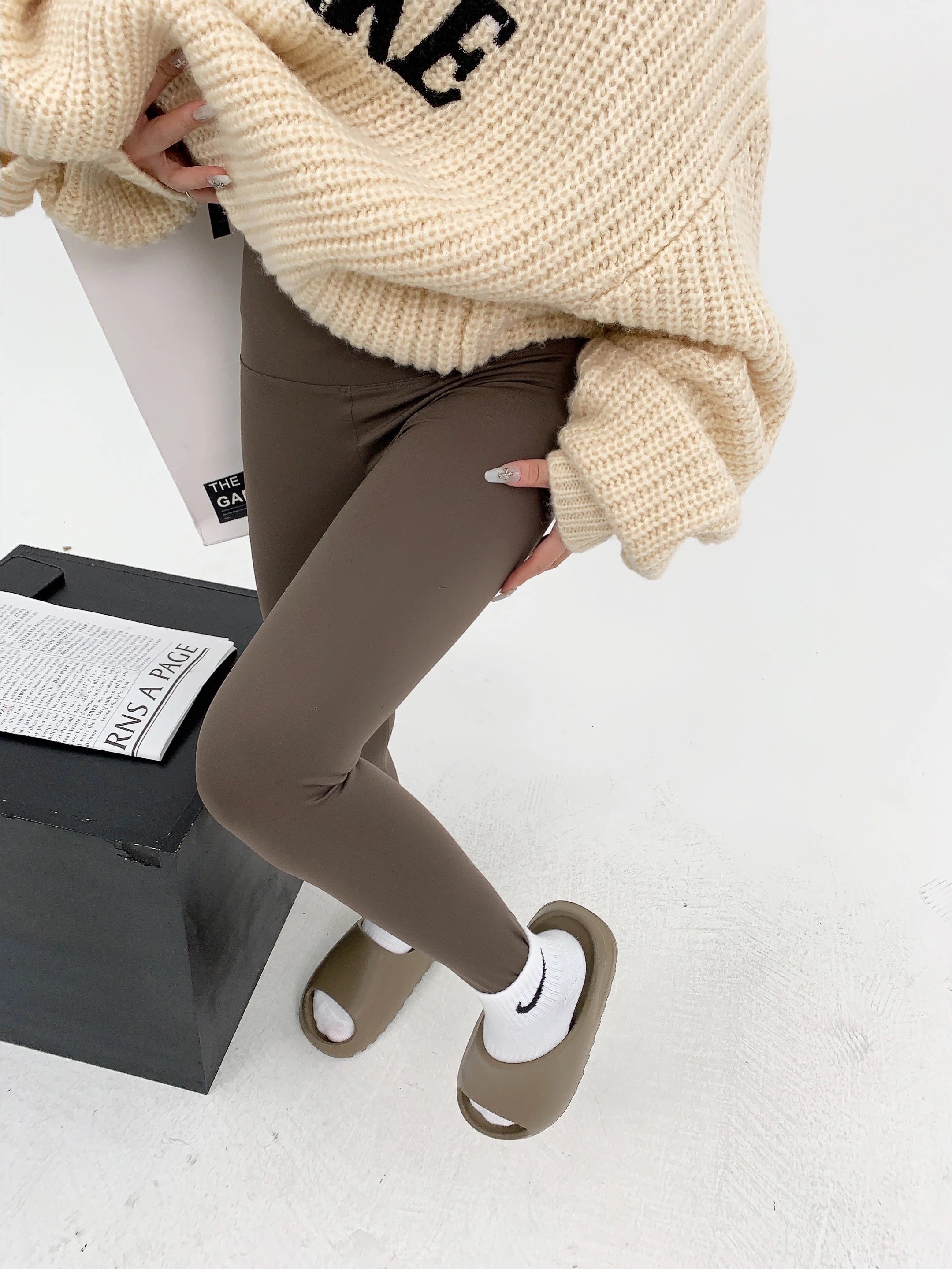 四季都可穿顯瘦鯊魚褲