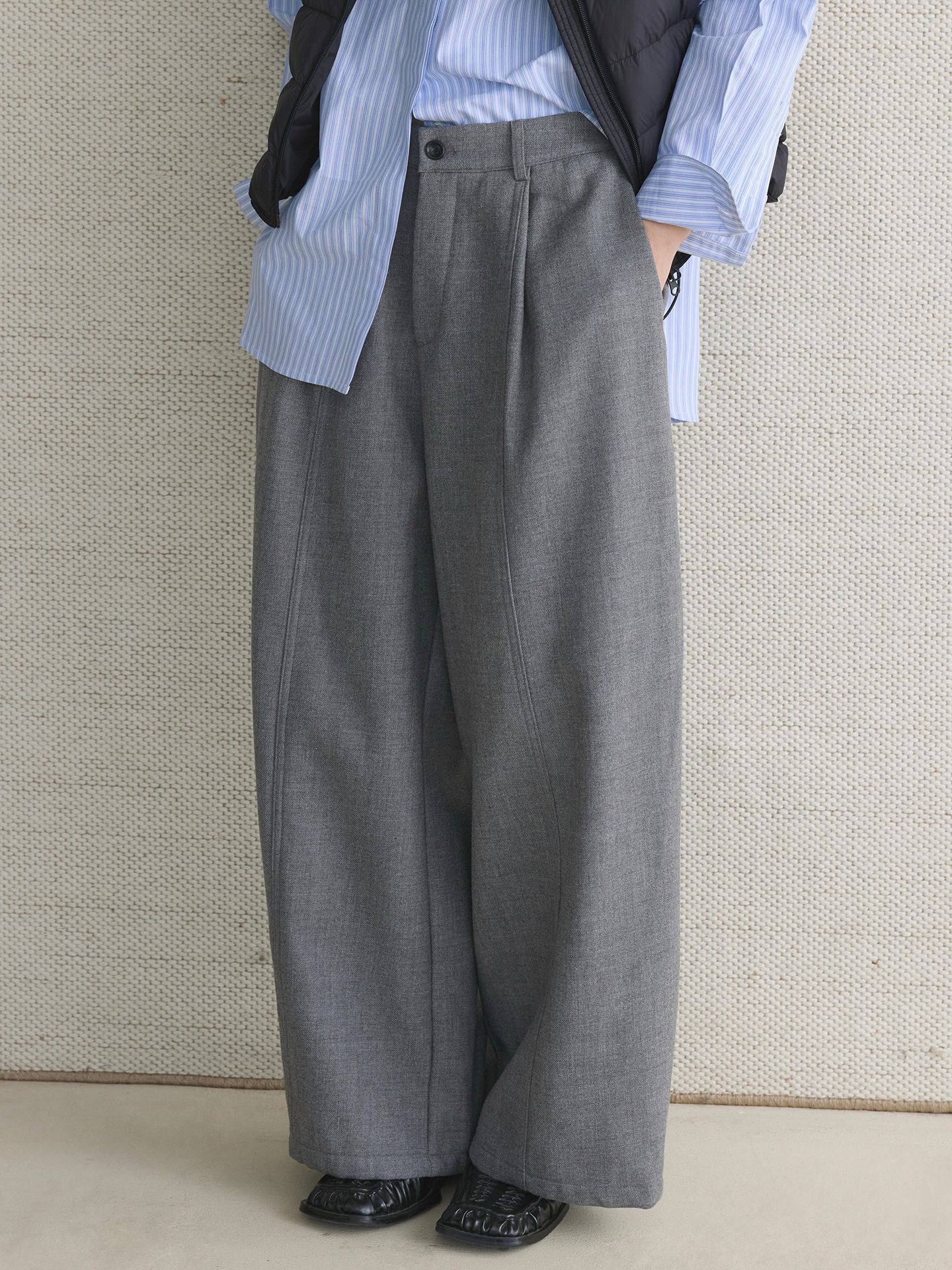 複合絨壓褶彎刀西褲廓形長褲