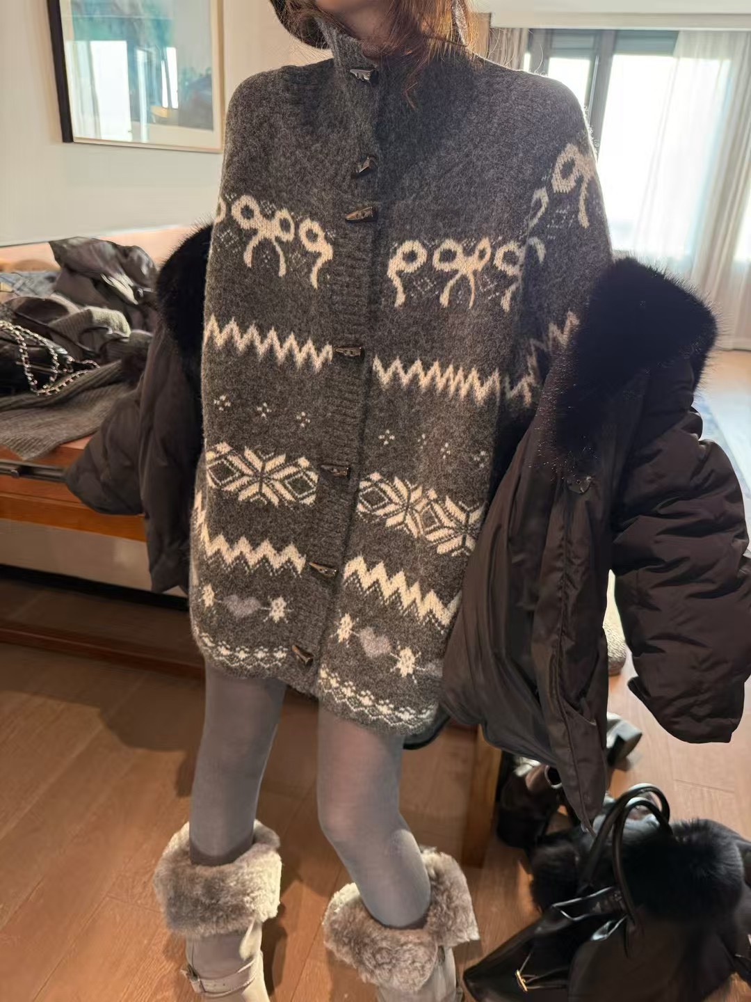 針織毛衣牛角扣費爾島開衫