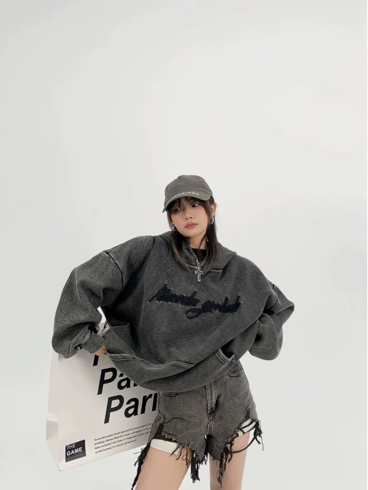 水洗中間刺繡帽Ｔ