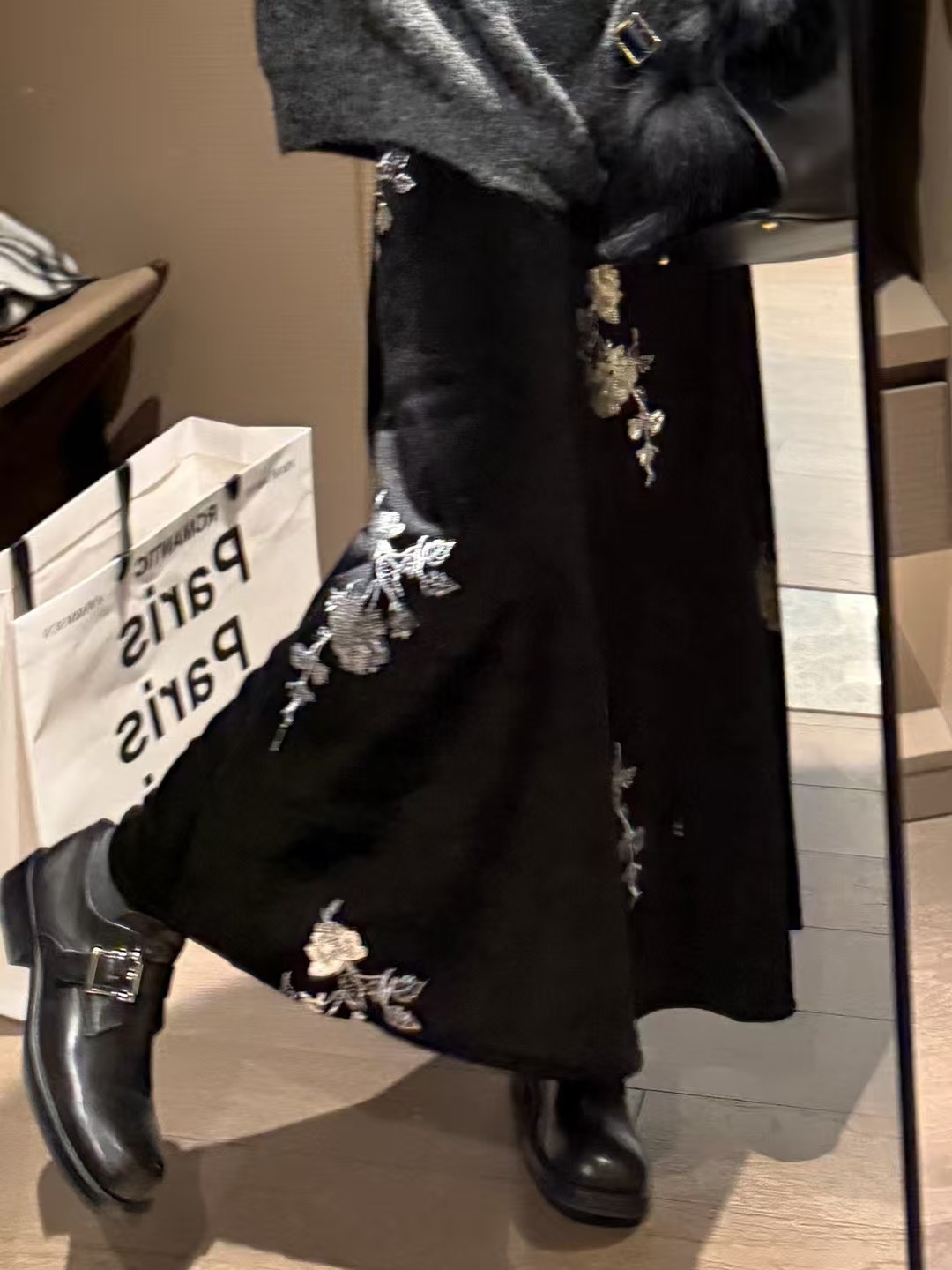 垂感鬆緊腰亮片絲絨半身裙