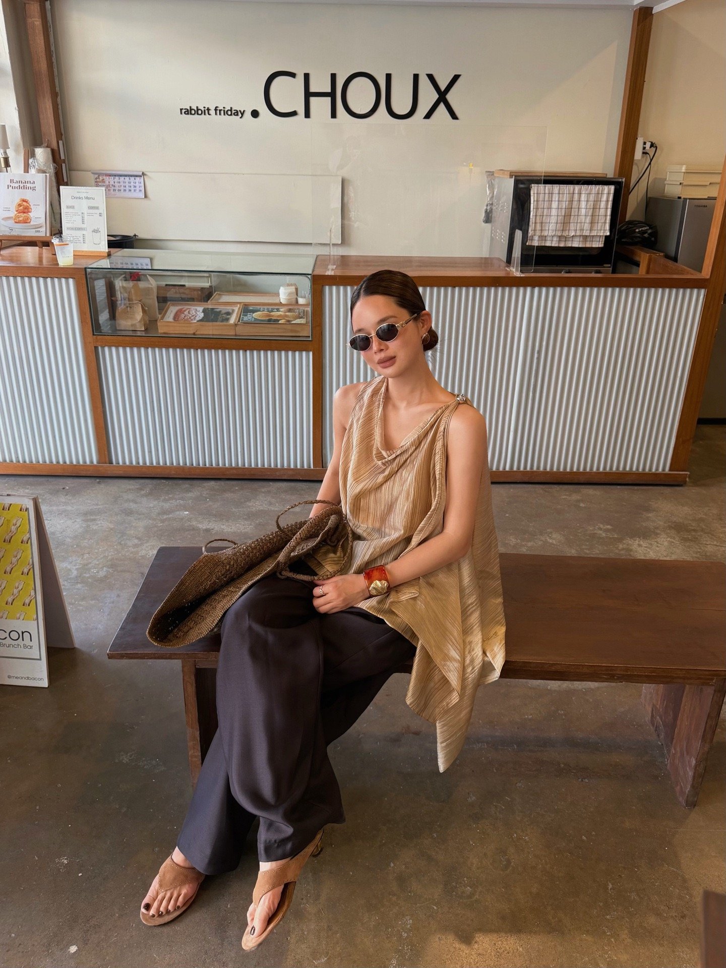 褶皺寬鬆蕩領無袖吊帶