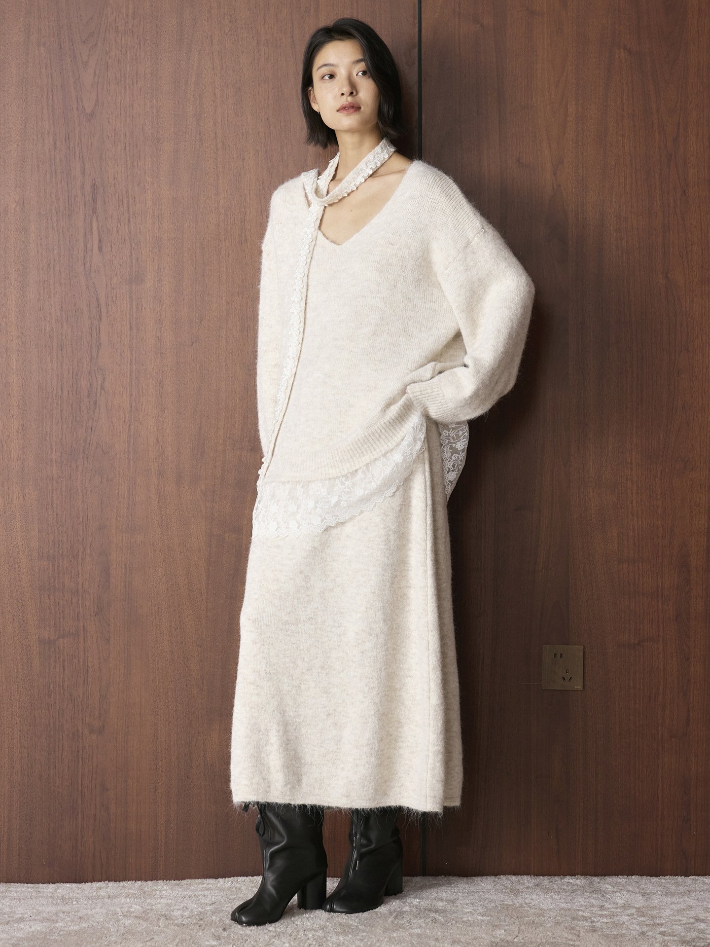 雷絲羊毛毛衣圍巾半身裙套裝