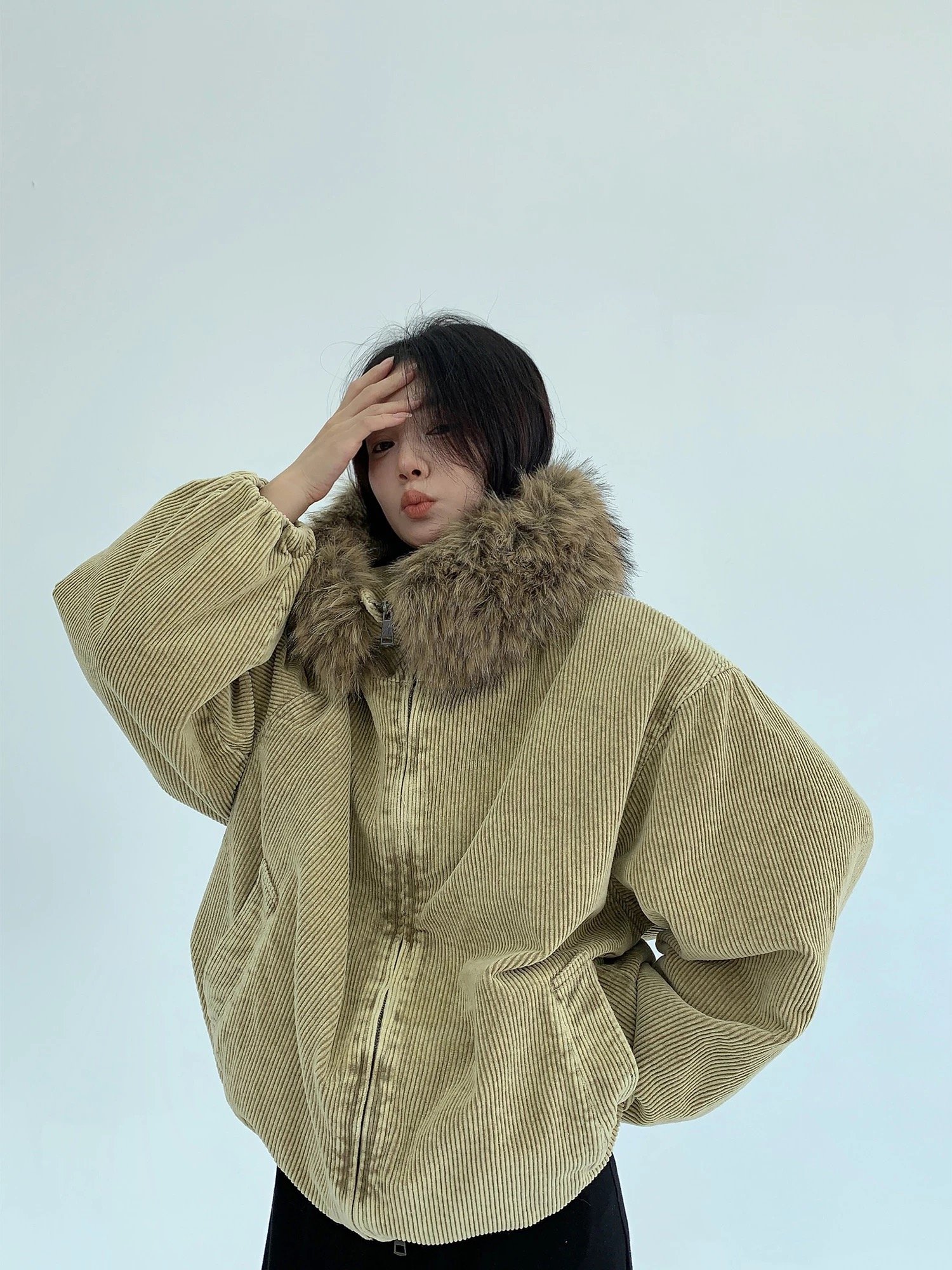 燈芯絨美式復古外套 (毛領可拆）