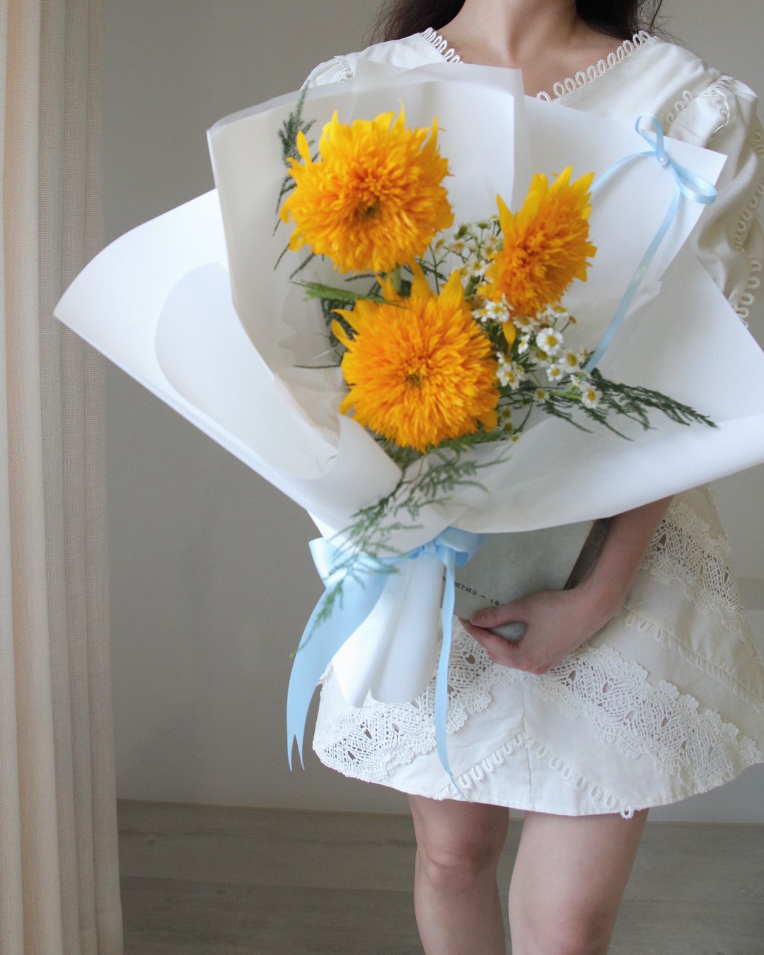 Yellow Teddy 3朵泰迪熊向日葵鮮花畢業花束