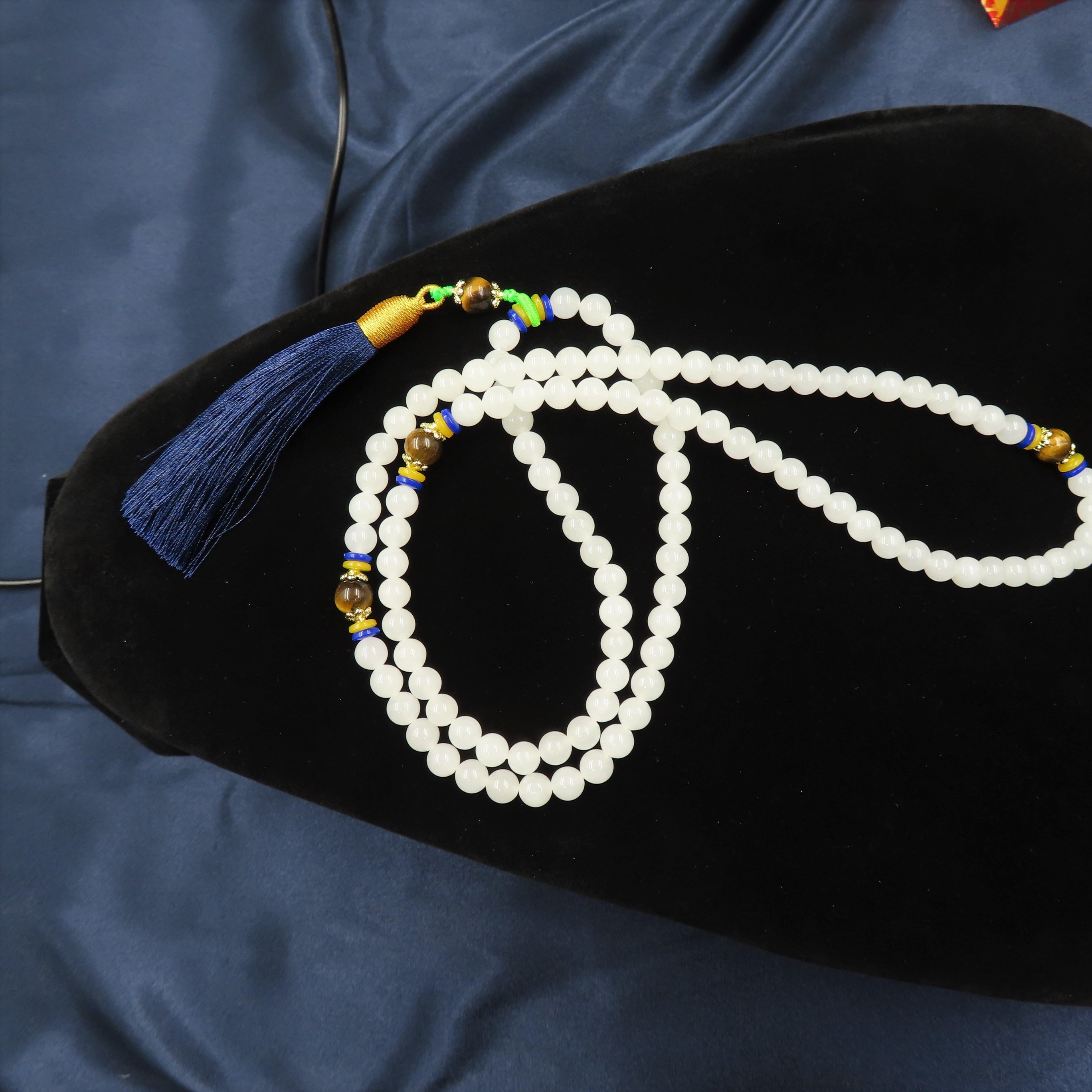 大器保平安精選 和田玉項鍊 附證書與精美禮盒