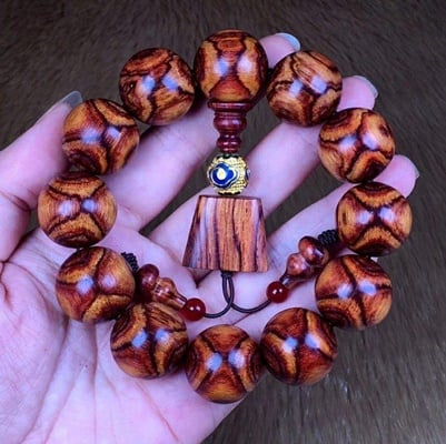 驚艷亮相 海南黃花梨野生干料19.5手珠