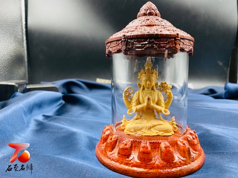 黃楊木【千手觀音】附透明保護殼+精美收藏禮盒 車內保平安擺件 高度約12公分