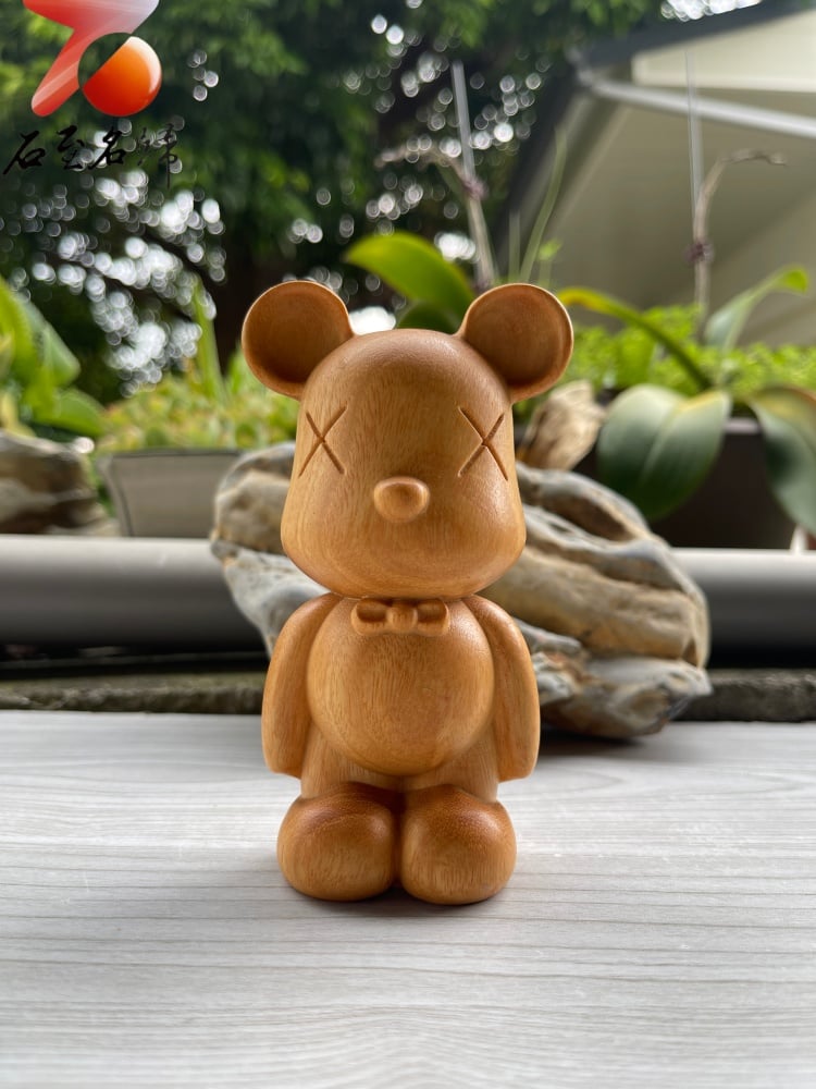 崖柏木雕件【暴力熊】