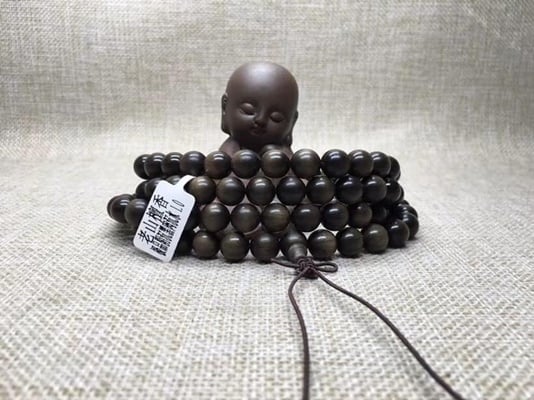 頂级老山壇香陰沈黑肉料沉水級手串