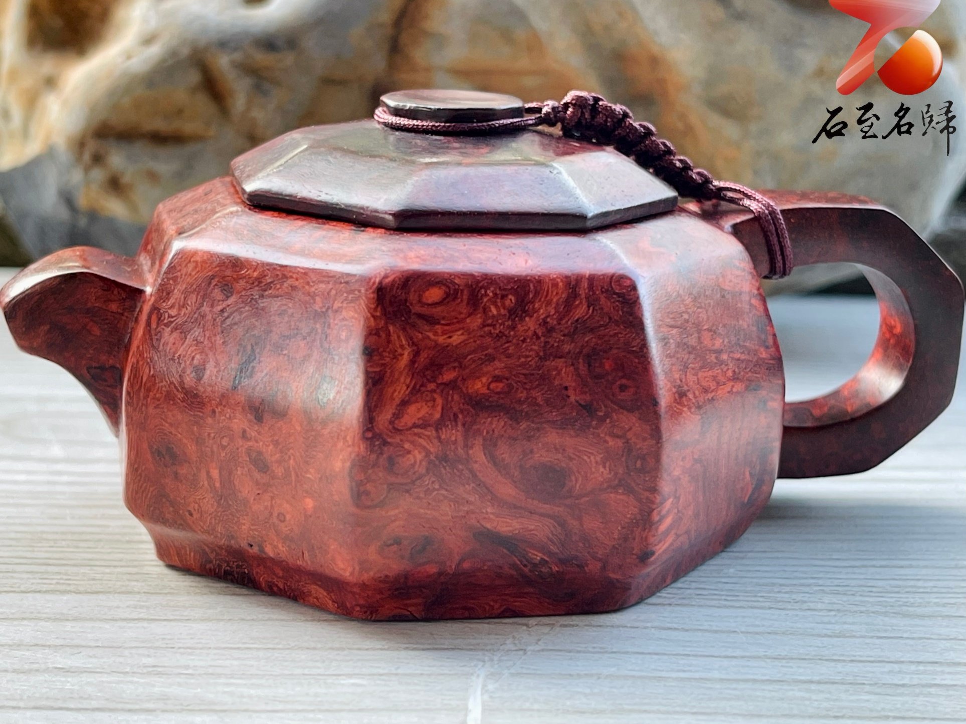 印度小葉紫檀 湘工手作 【滿瘤疤八角壺】