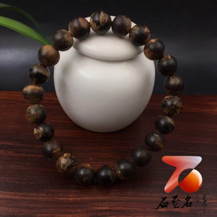 女神款 達拉干沉水沉香手串8mm×22顆 重量8.4克
