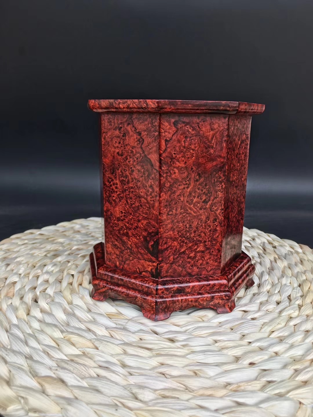 辦公收藏 印度小葉紫檀【爆滿瘤疤八角筆筒】