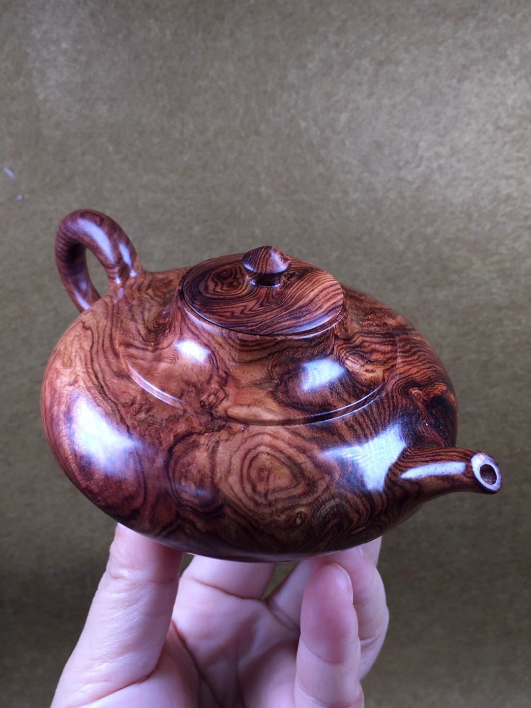 海南黃花梨油梨野生老料【精品壺】