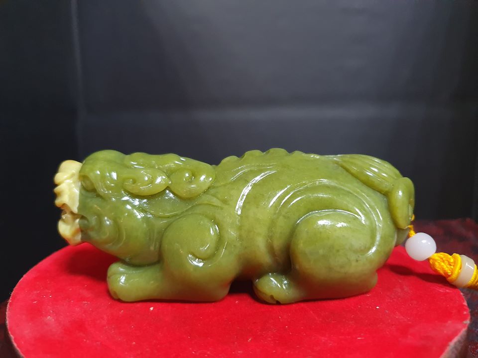 壽山月尾綠【招財貔貅】