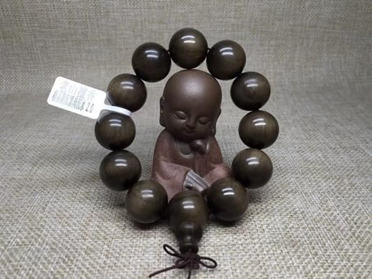 頂级老山壇香陰沉黑肉料20mm