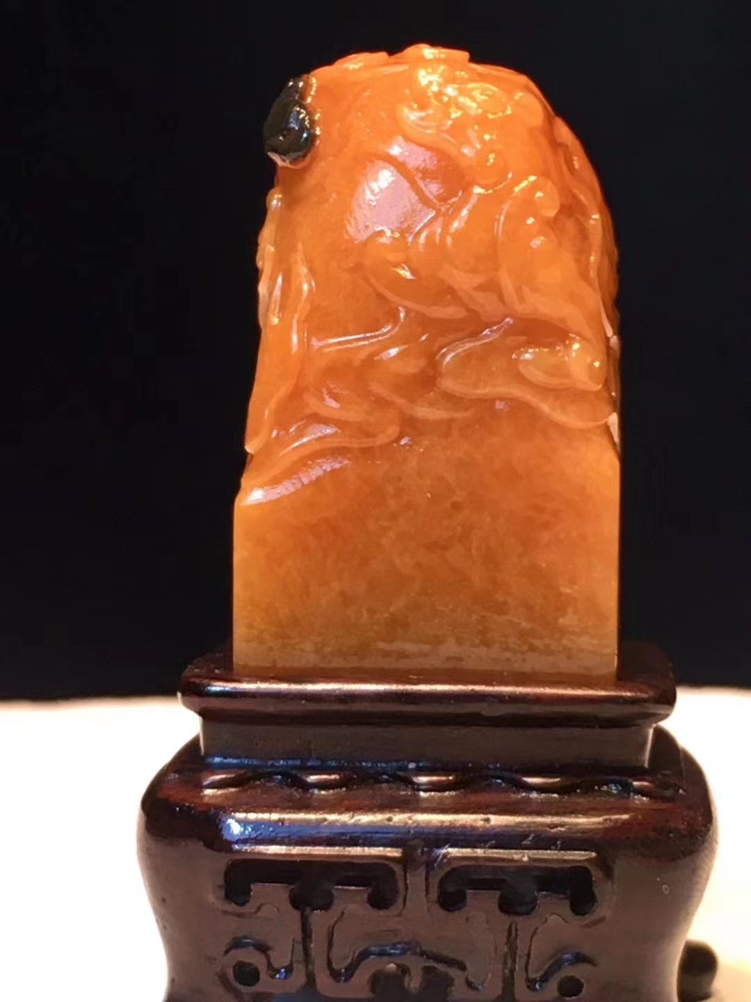 極品福建壽山田黃石 滿蘿蔔絲【鰲龍獻瑞】 附收藏證書