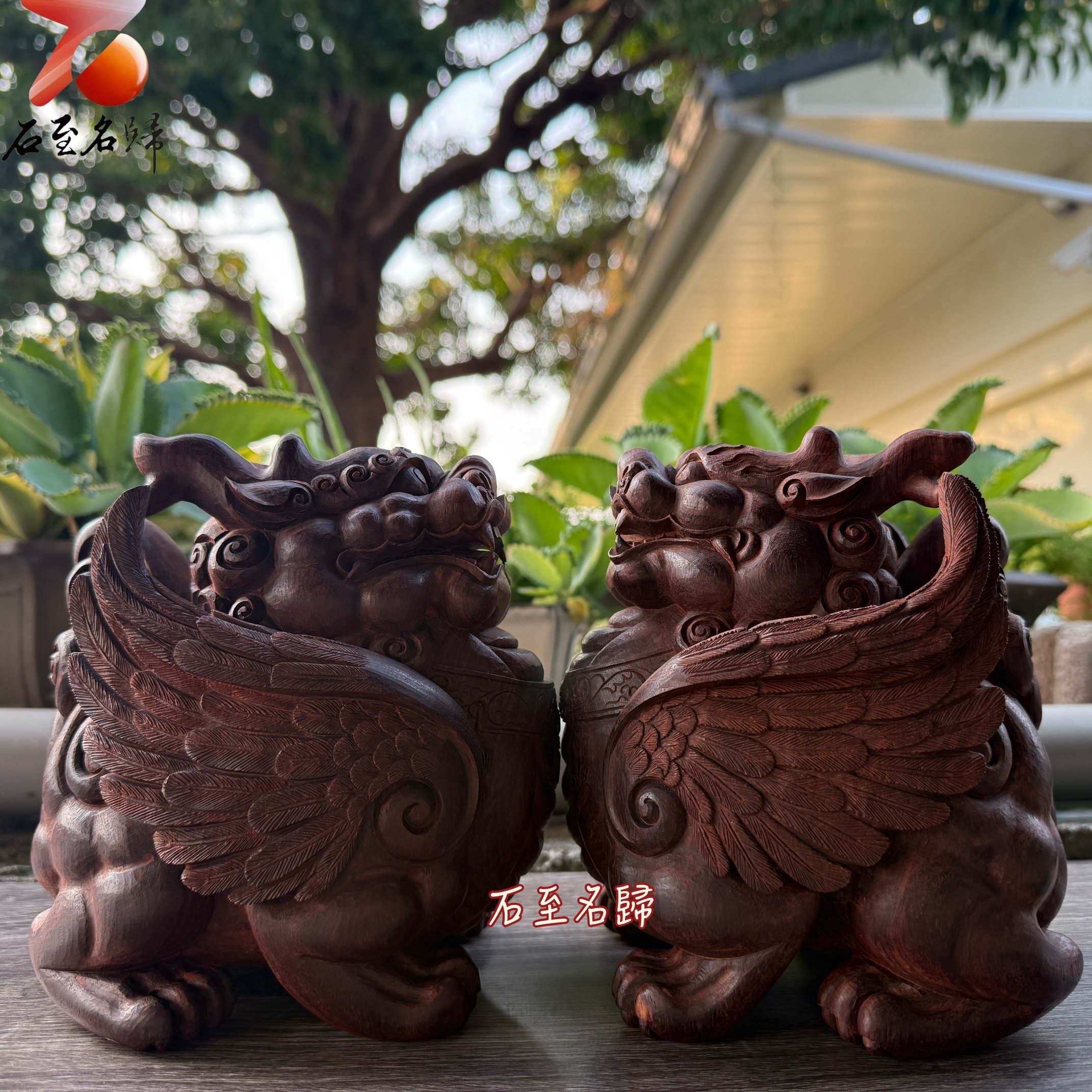 印度小葉紫檀 ‧ 高油密老料 ‧ 魚鱗底手工巨作 【飛天貔貅：一飛衝天】