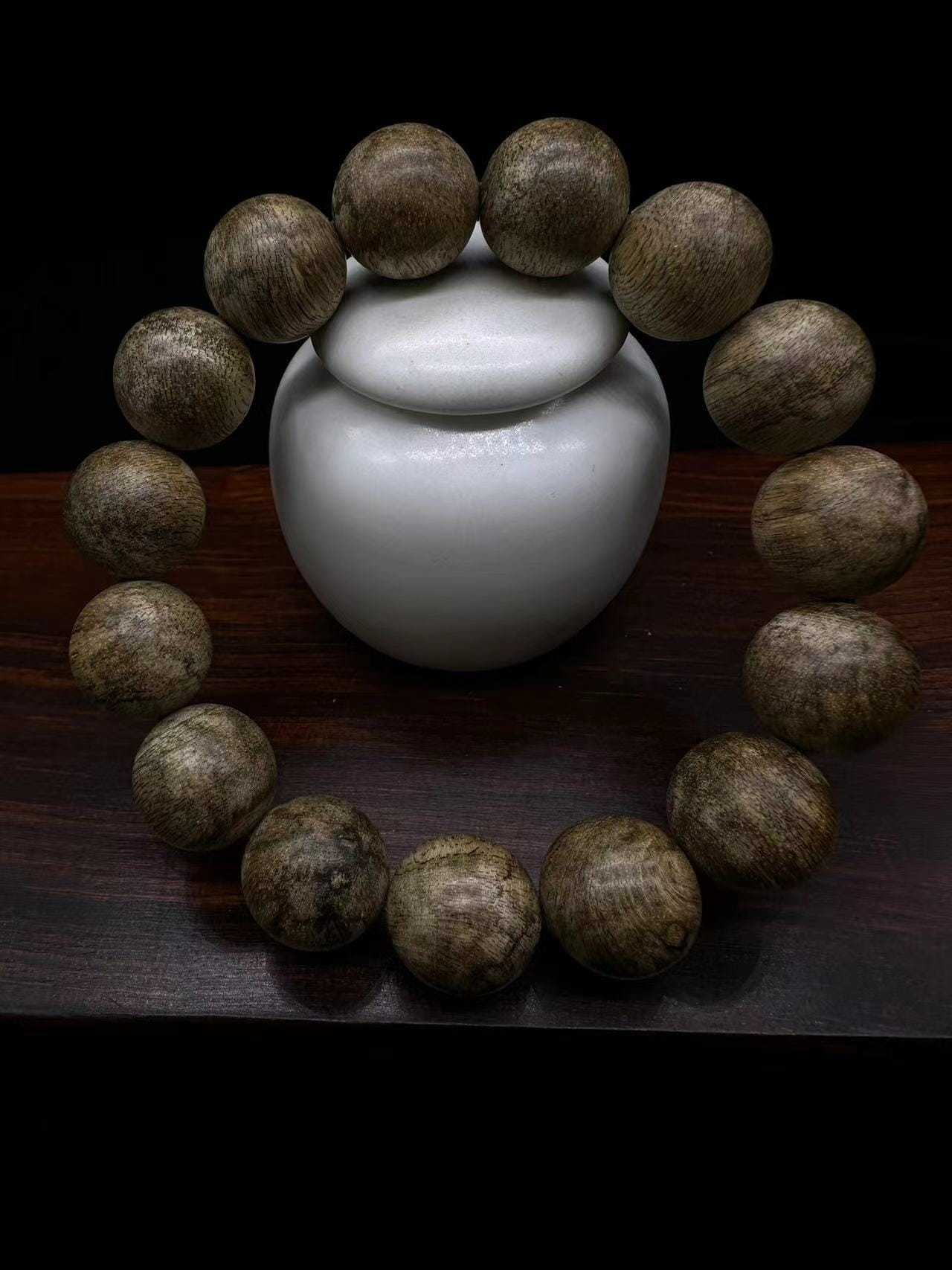 換購價 老料達拉干沉香手串14mm×15顆 現重17.87g