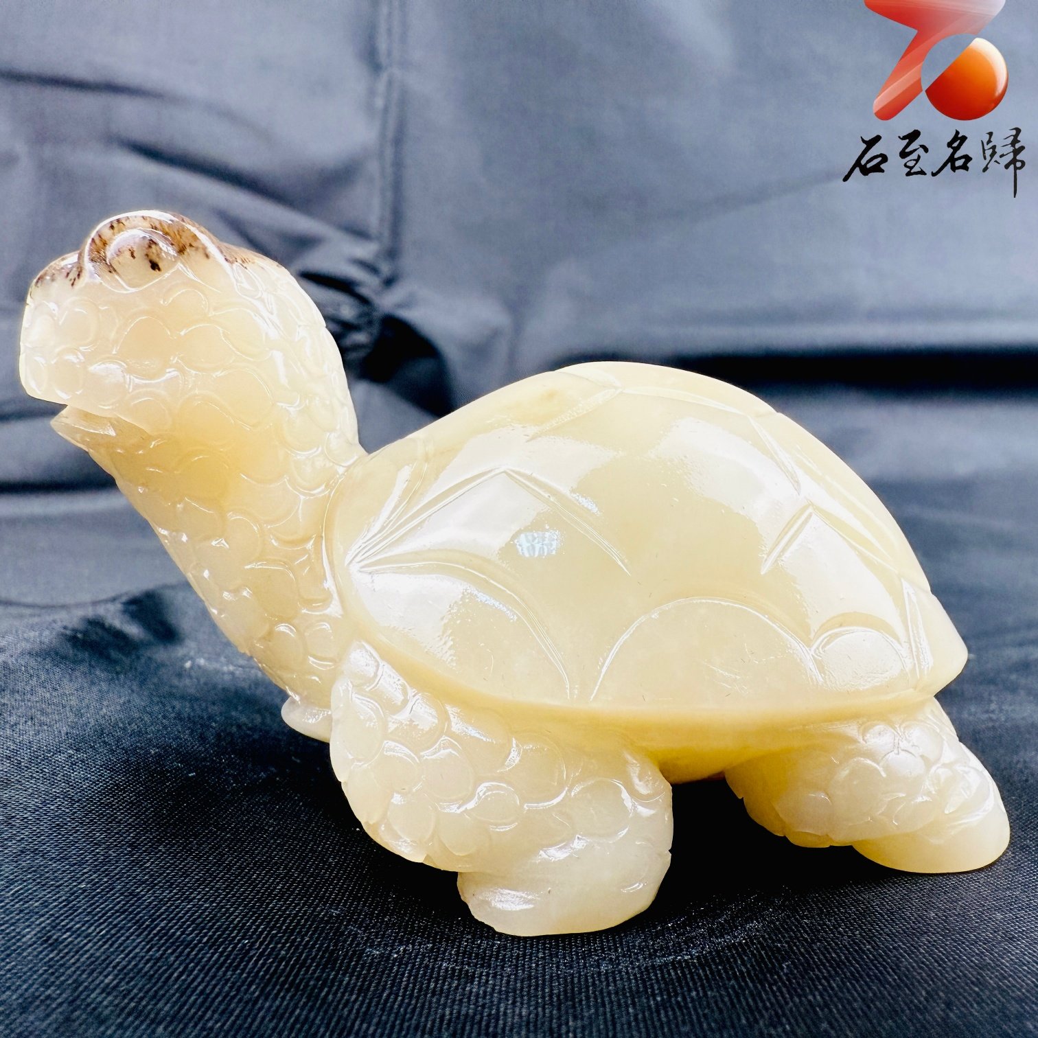 江西芙蓉石純手工雕烏龜 張志方雕刻家作品【黑帽玄武龜】