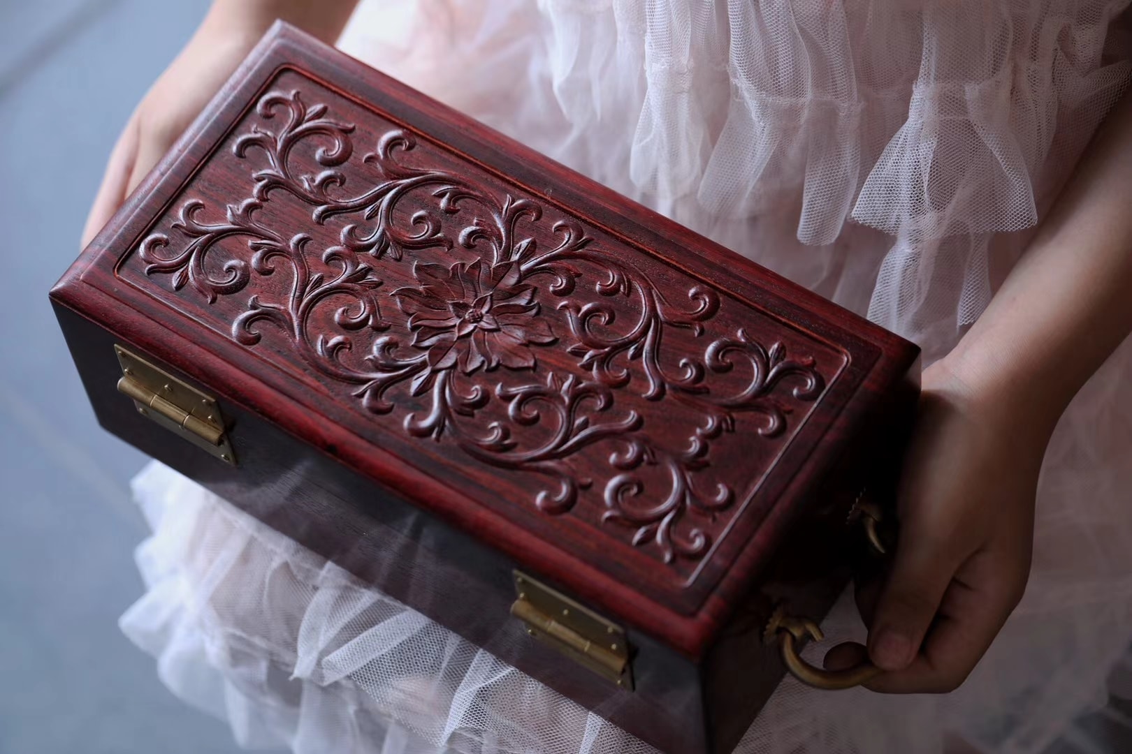 印度小葉紫檀榫卯製器【西番蓮雙層首飾盒】