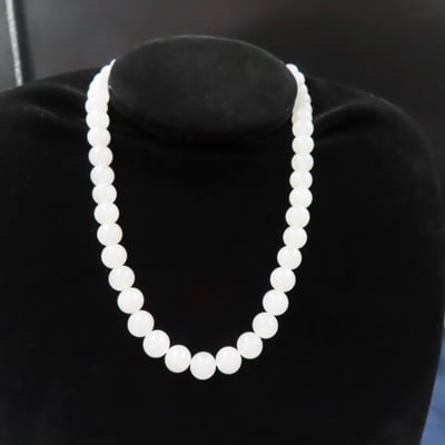 嚴選高透度 和田玉項鍊 附證書與精美禮盒