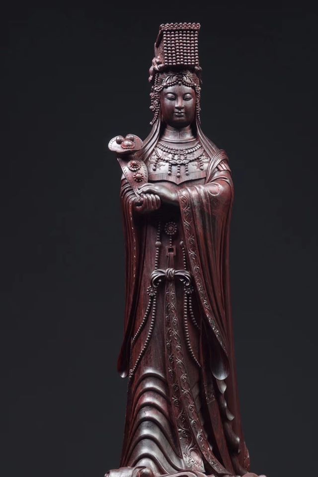 印度小葉紫檀 清刀名師作品【媽祖】