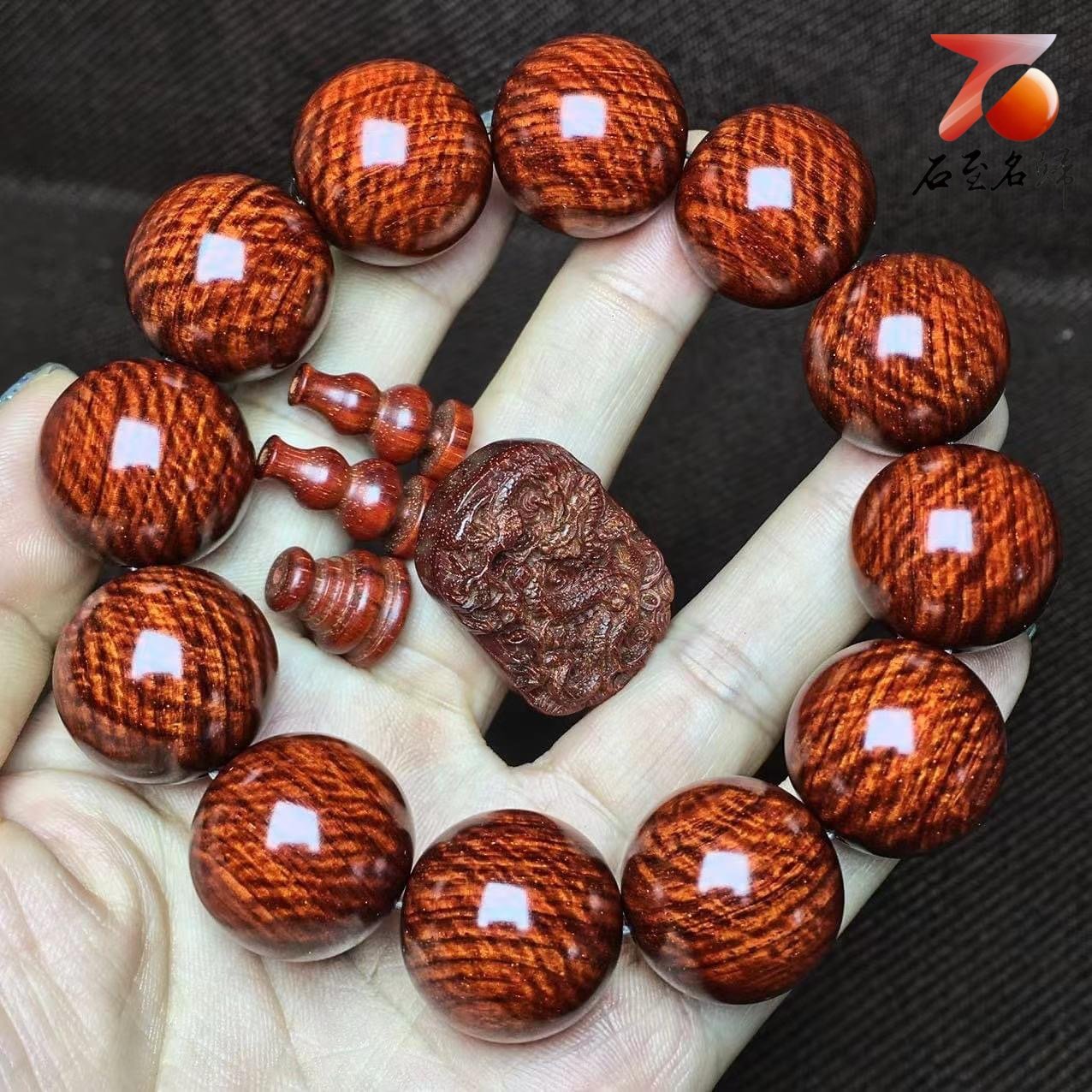 印度小葉紫檀老料 泥料雞血紅爆滿水波20mm手珠