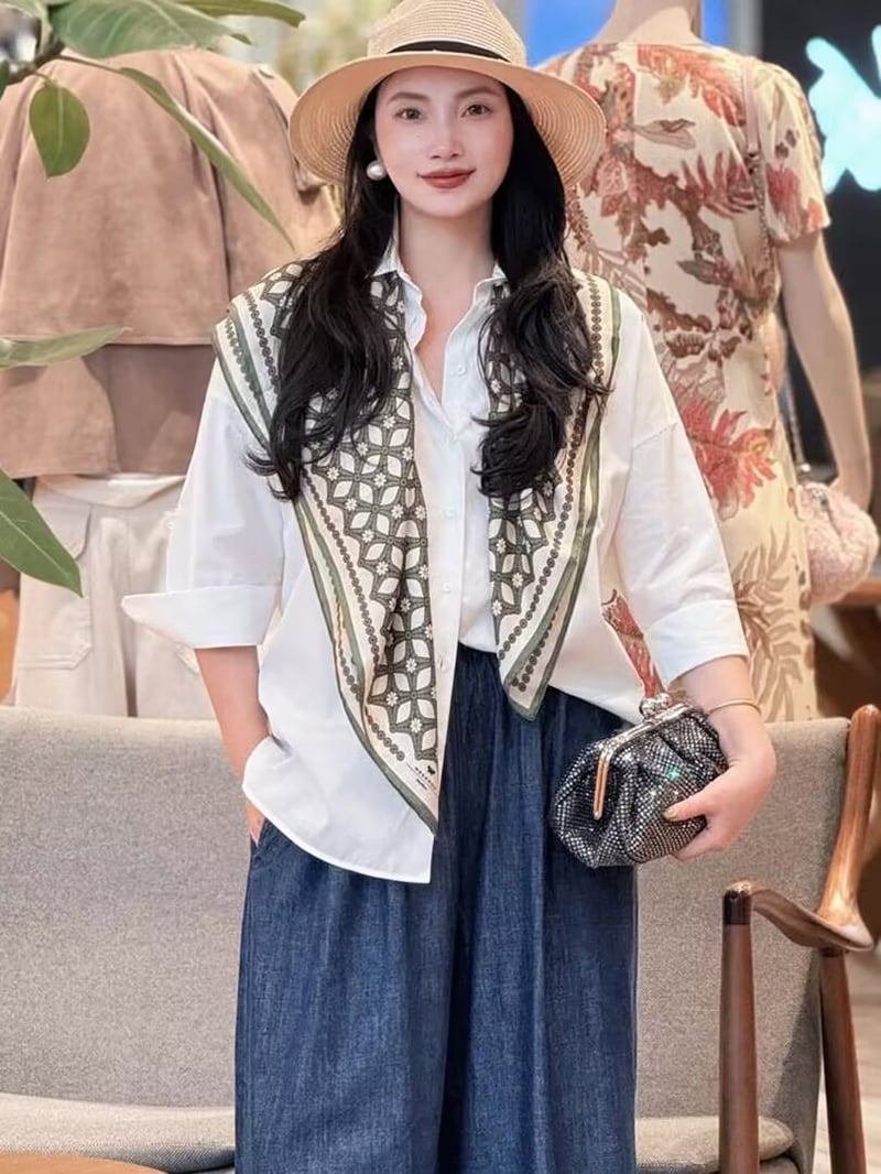 WEEKEND幾何圖案絲巾