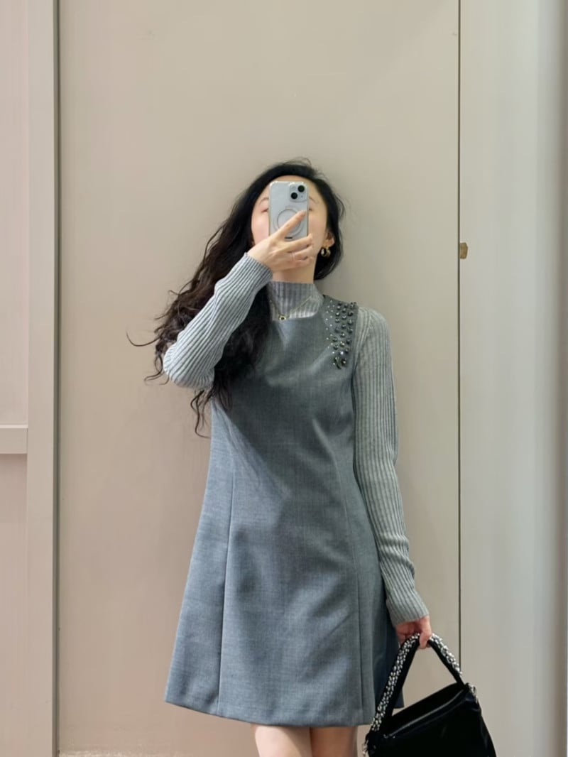 MAX&Co.羊毛混紡水鑽裝飾修身洋裝