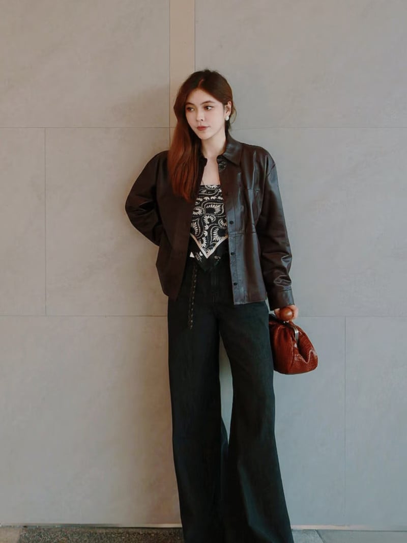 WEEKEND納帕皮夾克