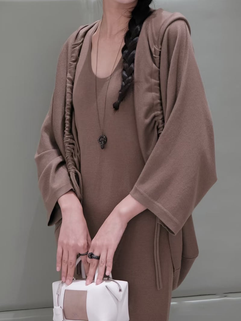 MaxMara羊毛寬袖連帽開襟衫