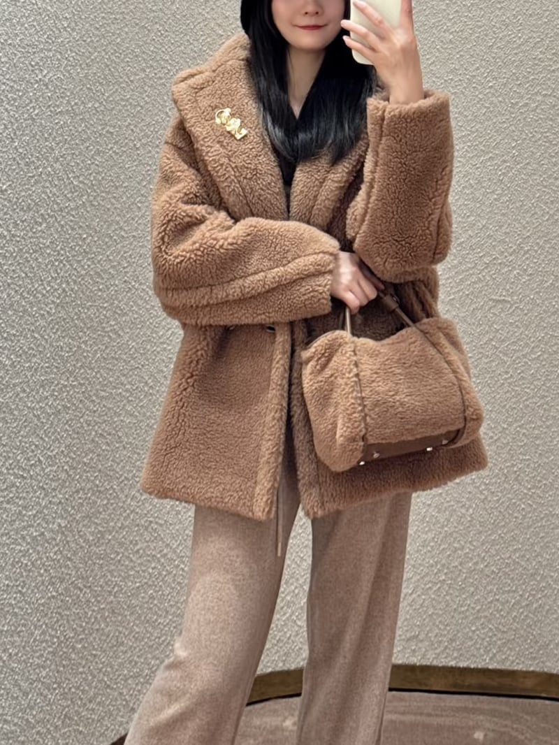 MaxMara經典款駝絨絲綢混紡短泰迪大衣