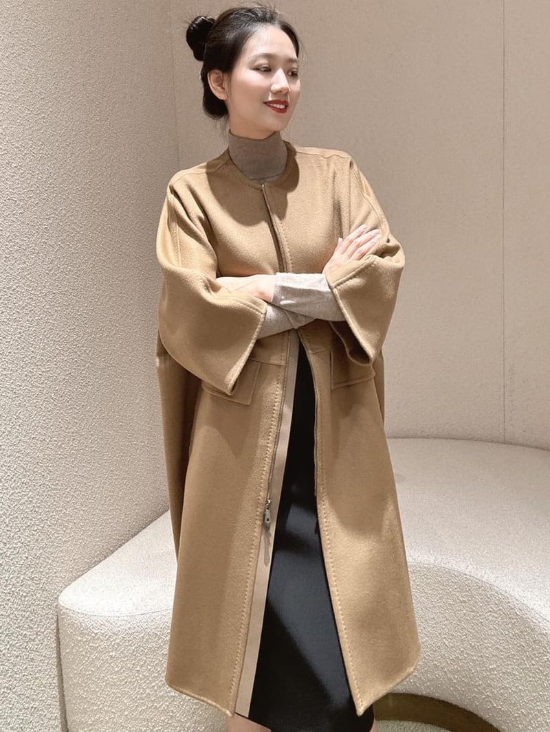 MaxMara雙層羊絨霧面斗篷大衣