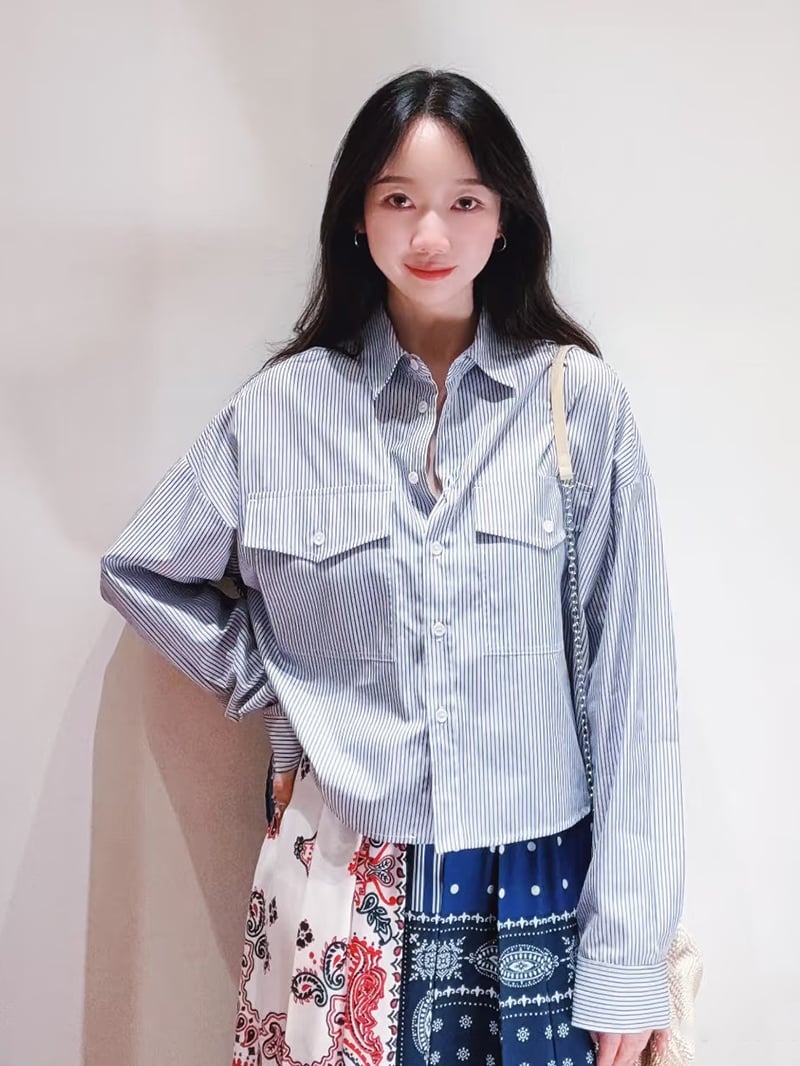 WEEKEND後背撞色印花條紋襯衫