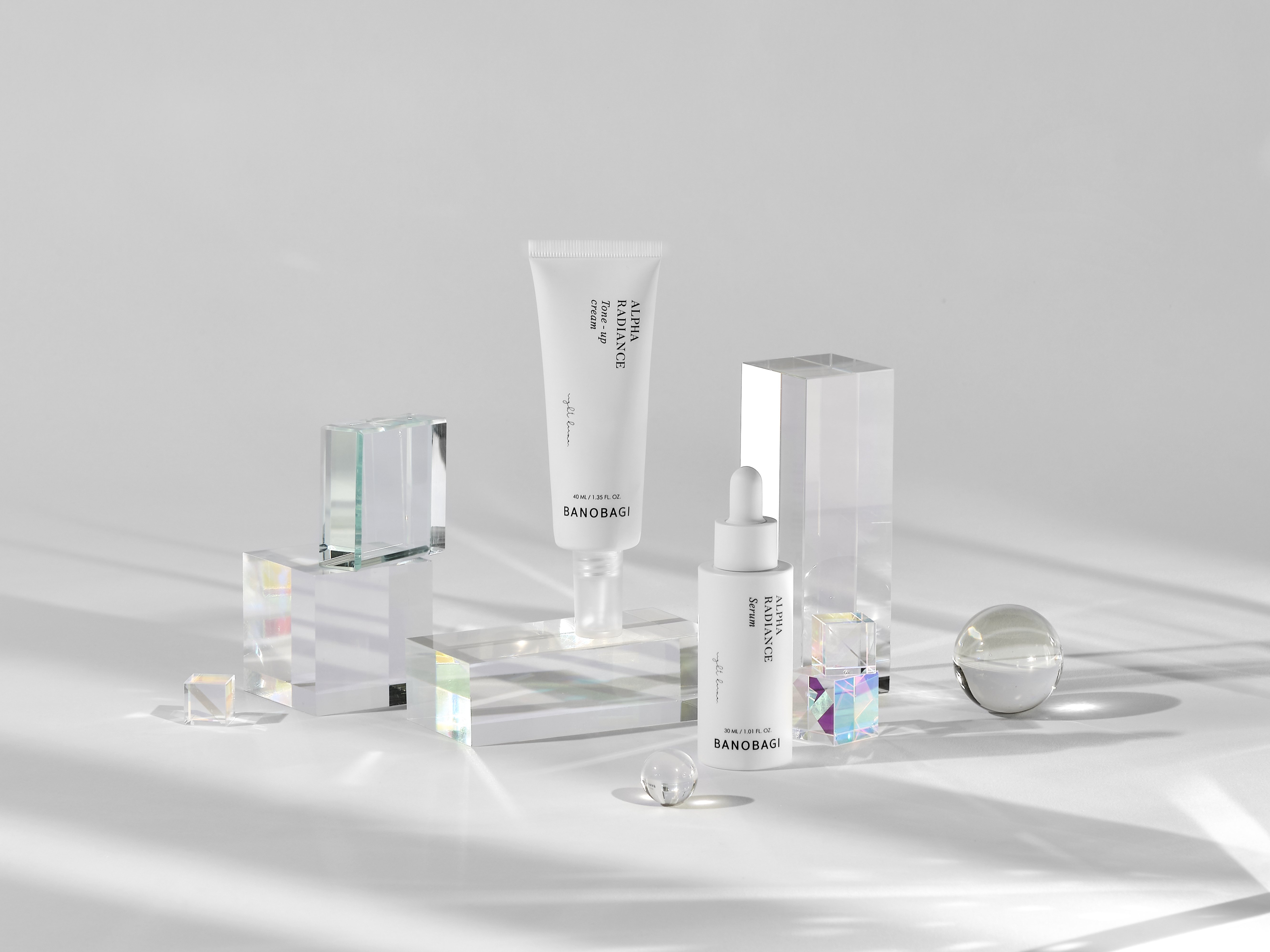 打造勻亮光澤肌，透出自然好氣色　|　BANOBAGI淨白光彩系列