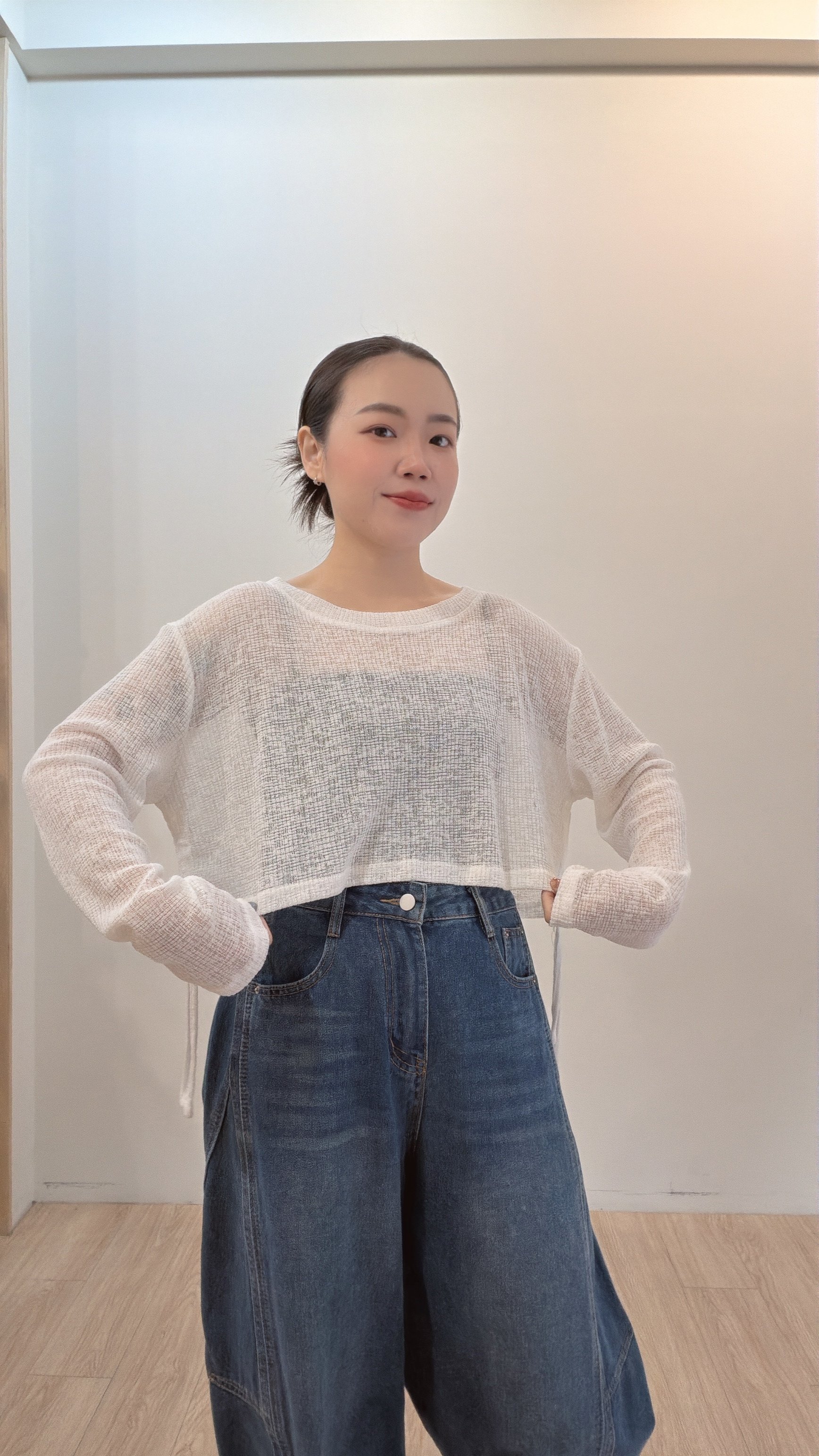 慵懶抽繩薄針織寬衫