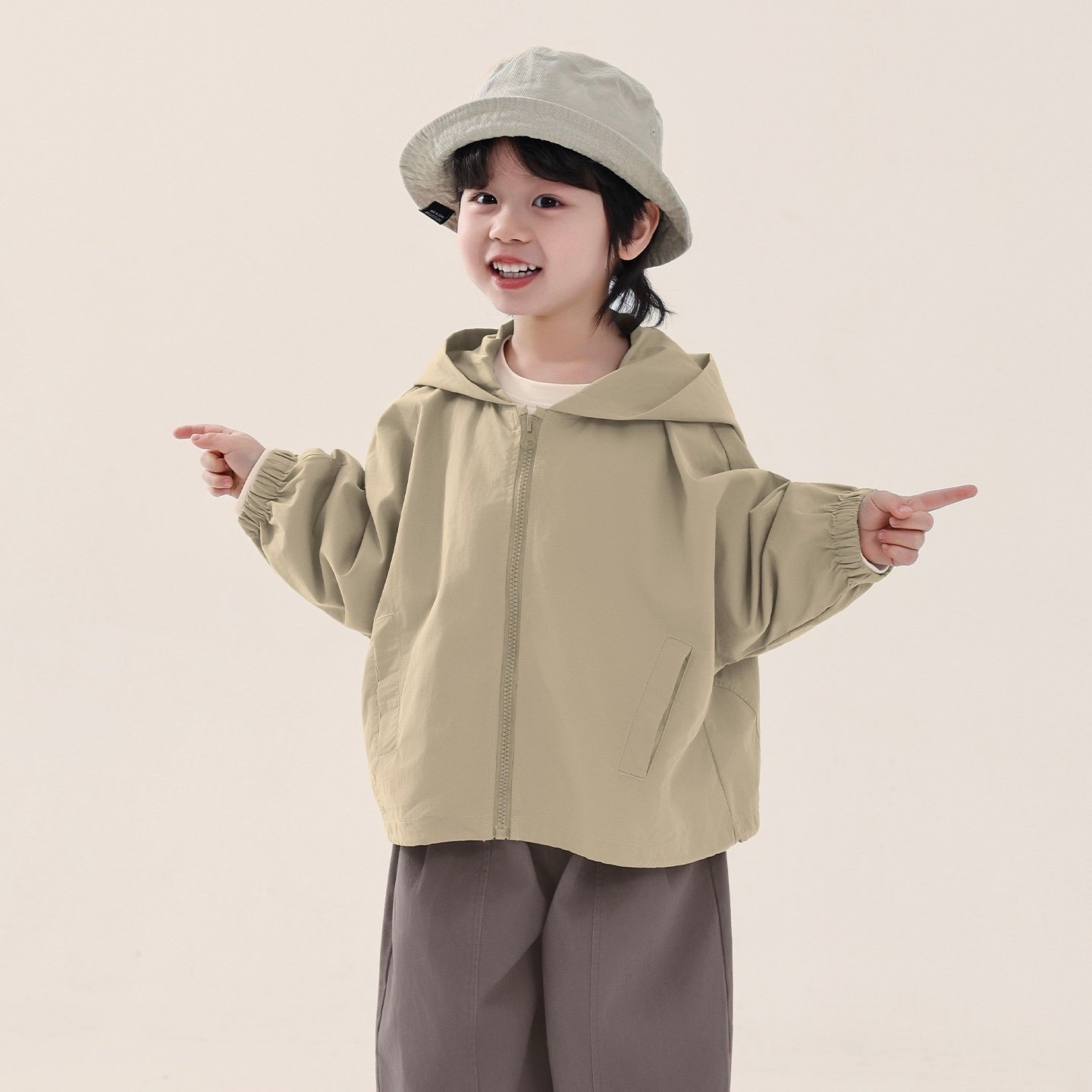 日系簡約薄外套