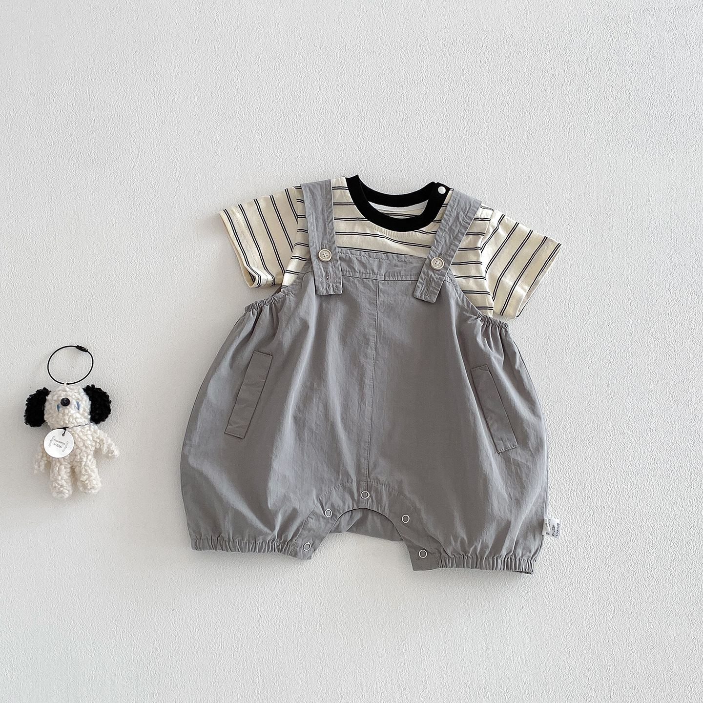 經典百搭吊帶包屁衣